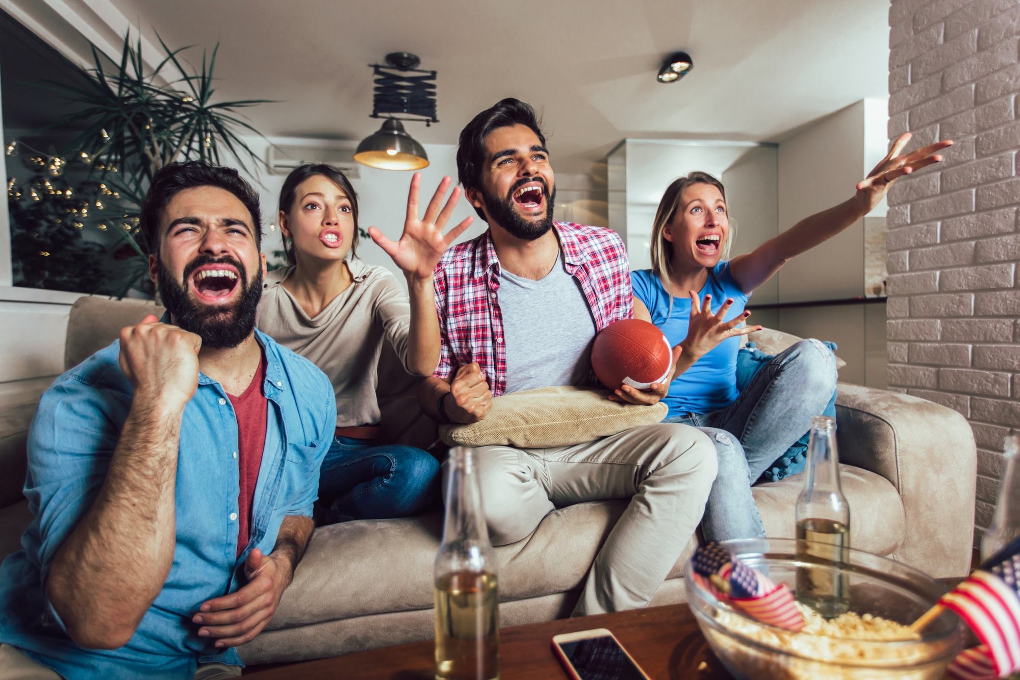 Super-bowl-guests-partying-at-home